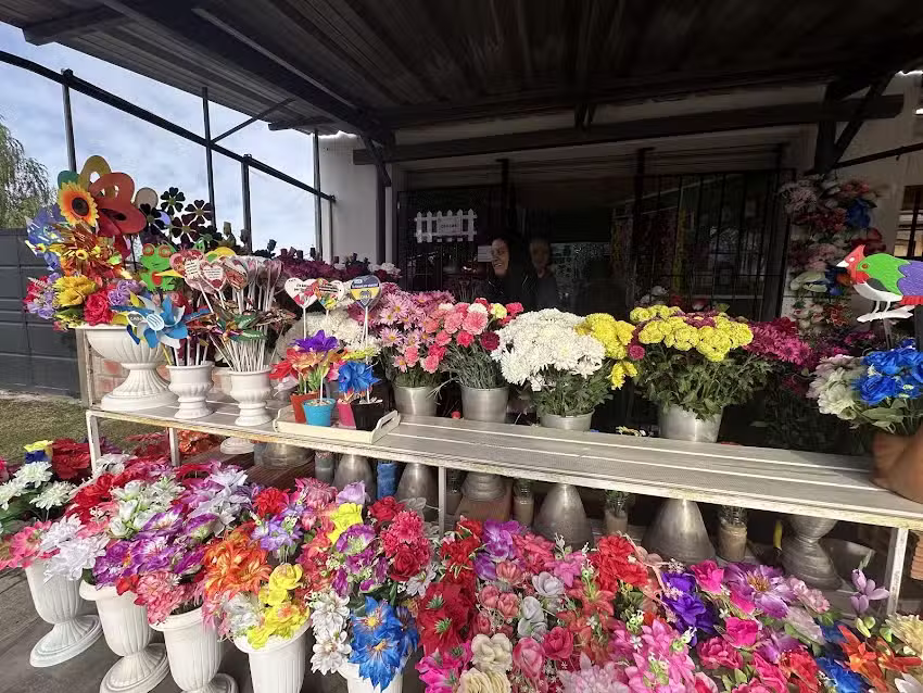 Floreria Azc&aacute;rate &ndash; Bronceria La Calandria