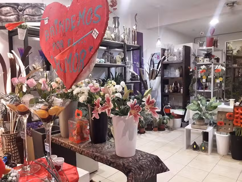 Florer&iacute;a KAD&Ocirc; Bah&iacute;a Blanca